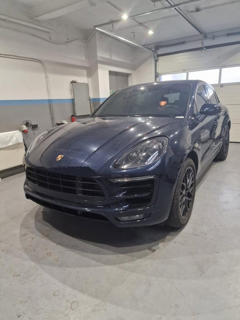 Zdjęcie z warsztatu Arto Auto Klinika – Laboratorium VAG (Z033)