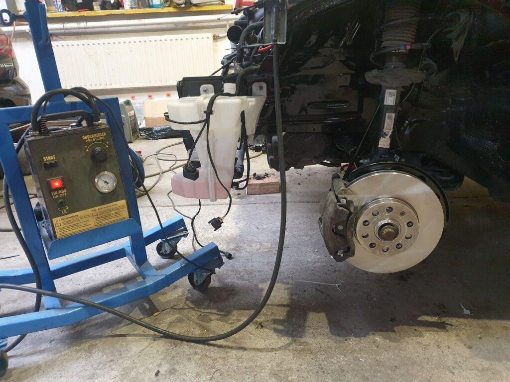 Zdjęcie z warsztatu Arto Auto Klinika – Laboratorium VAG (Z051)