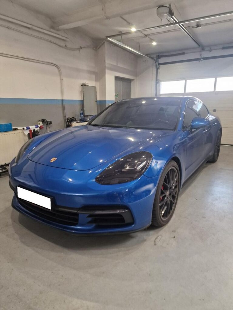 Zdjęcie z warsztatu Arto Auto Klinika – Laboratorium VAG (Z086)