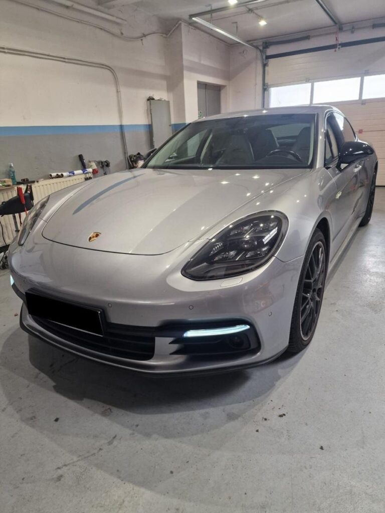 Zdjęcie z warsztatu Arto Auto Klinika – Laboratorium VAG (Z092)