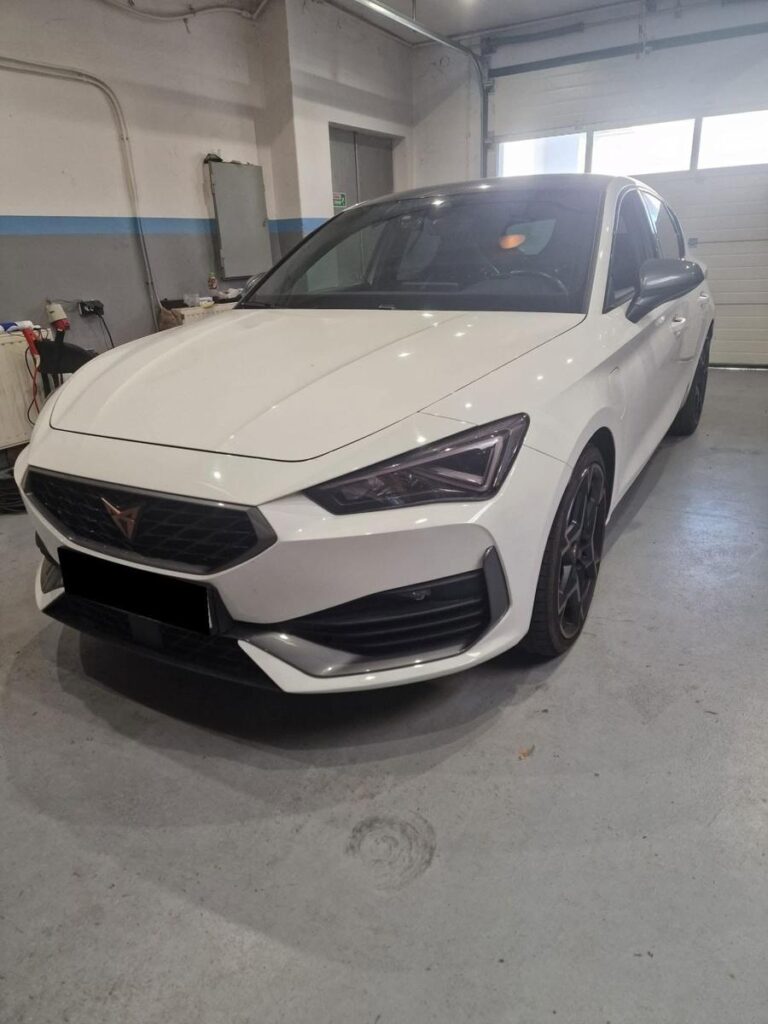 Zdjęcie z warsztatu Arto Auto Klinika – Laboratorium VAG (Z096)